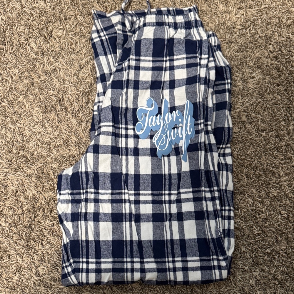 Taylor Swift Flannel Pajama Bottoms - Navy and White Checkered